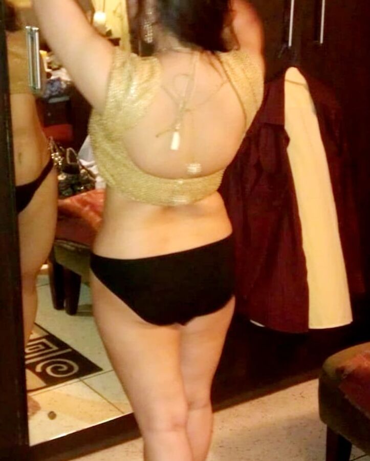 all new pics of me aarti aaliya and sultana