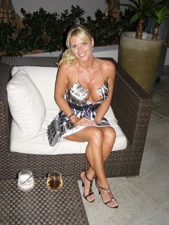 Hot Blonde