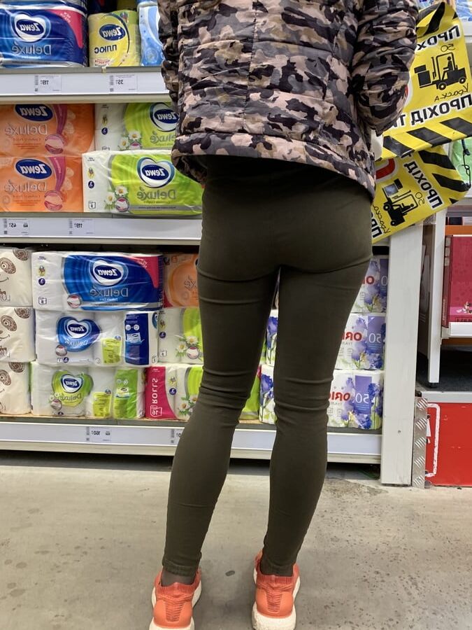 Baby with very nice ass