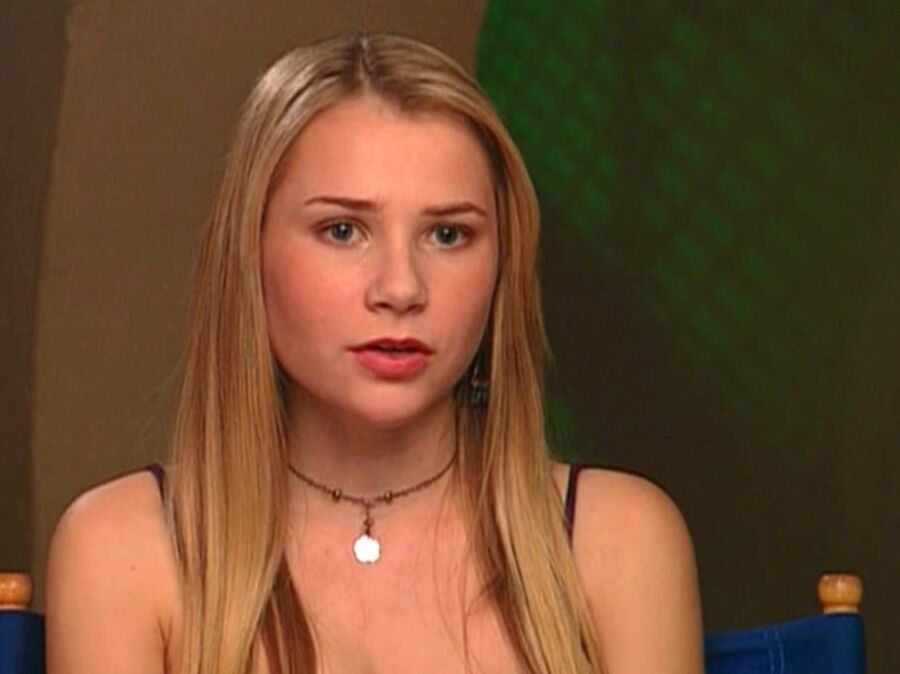 Mika Boorem