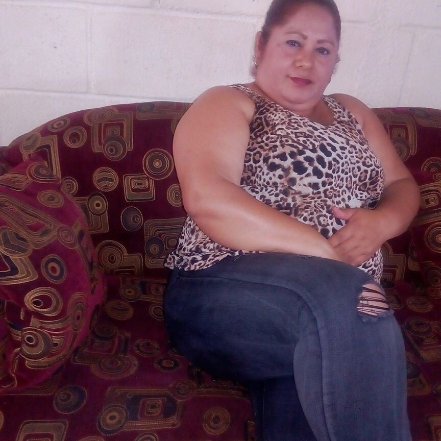 laura madura mexicana
