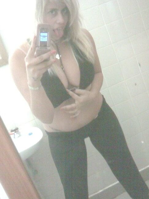 Brenda,sexy preg