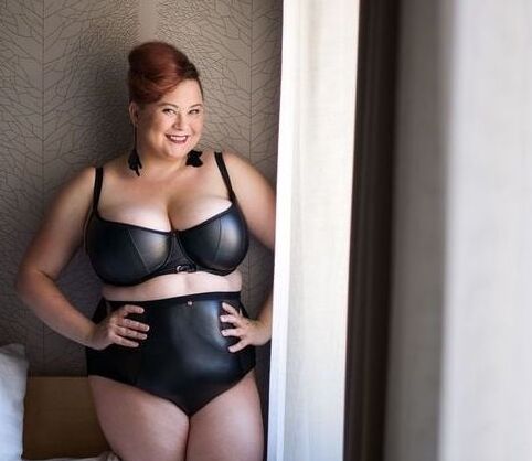 Pretty BBWs and fatties from fashion blogs