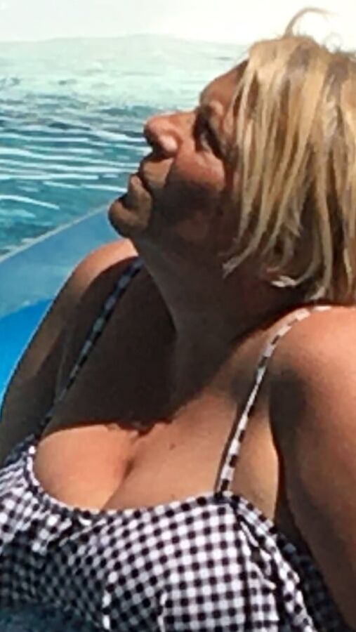 Mature big boobs