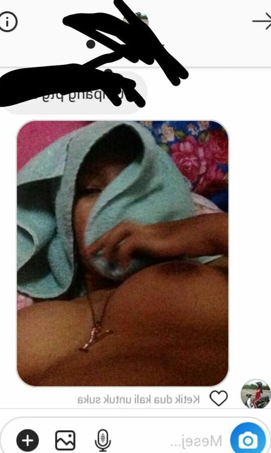 Yana Tudung