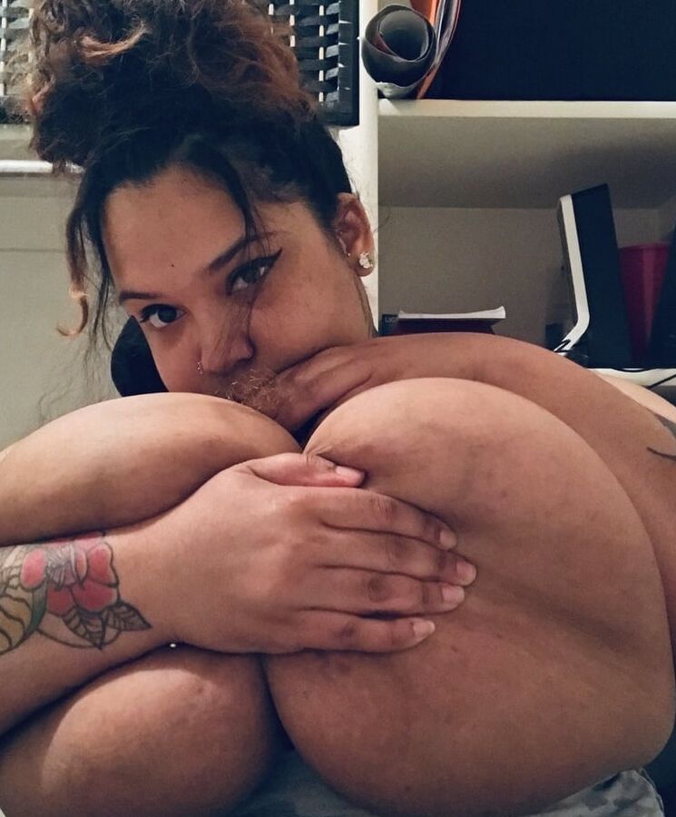 Monster Tits On Chubby Ebony Babe October