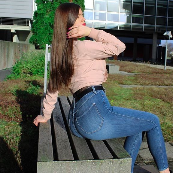 Instagram - エレナフィット