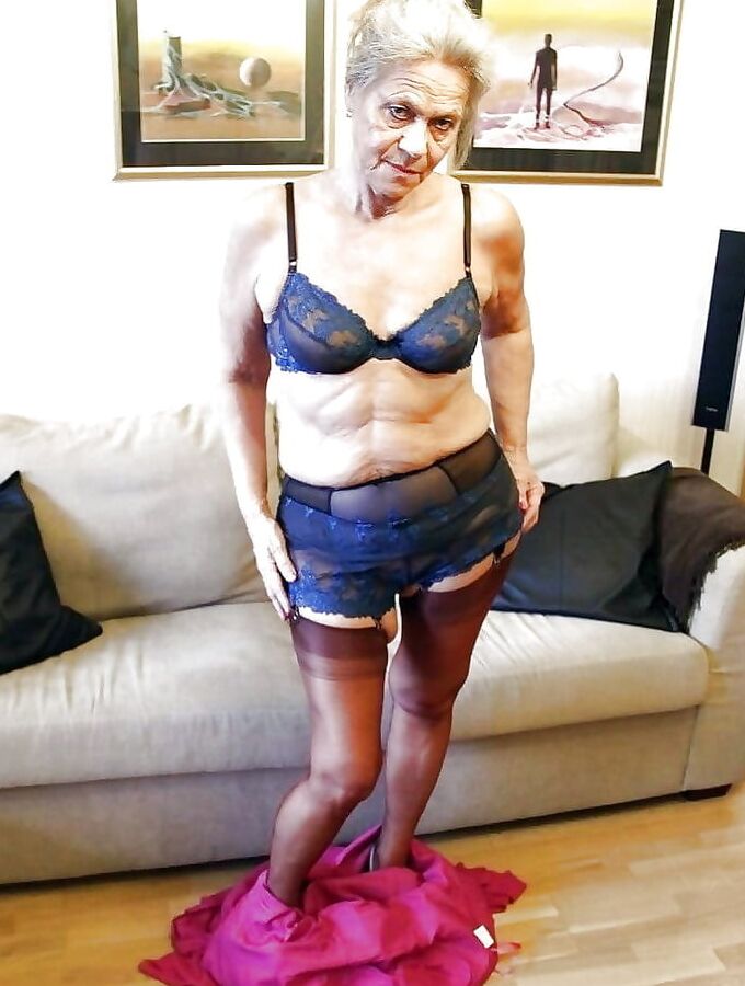 Only Hot Grannies And Matures In Solo Mix - GregRotten