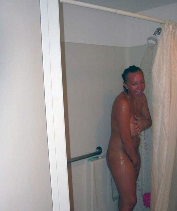 Shower Sluts