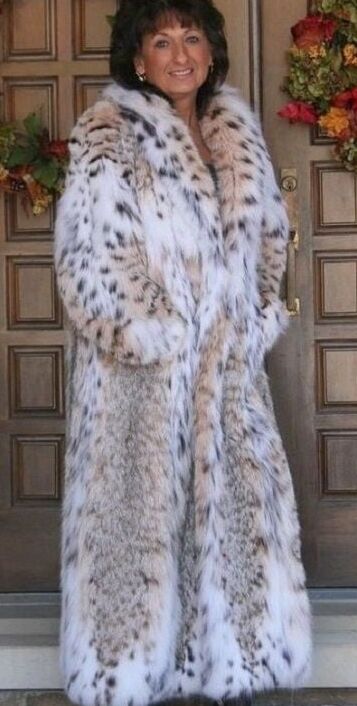 woman in fur coat