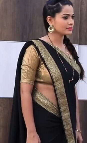 Shobha(give hot comments and cum tribute on this sexy )