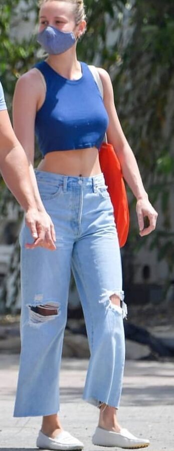 love to be lockdown with- Brie Larson