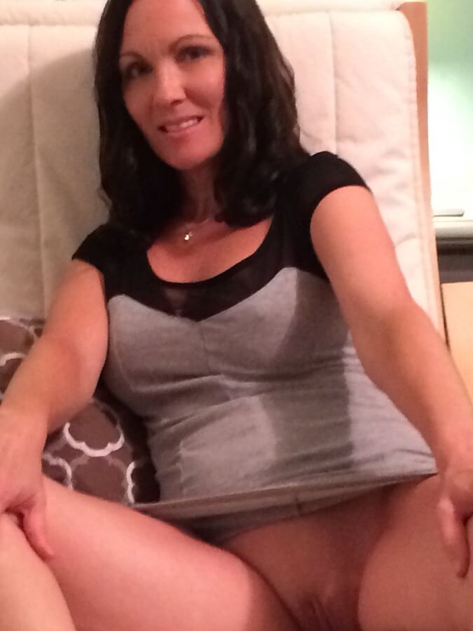 BrunetteMIlf