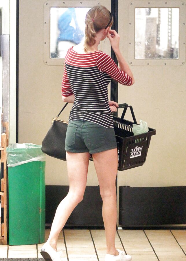 Shopping in Short Shortsl