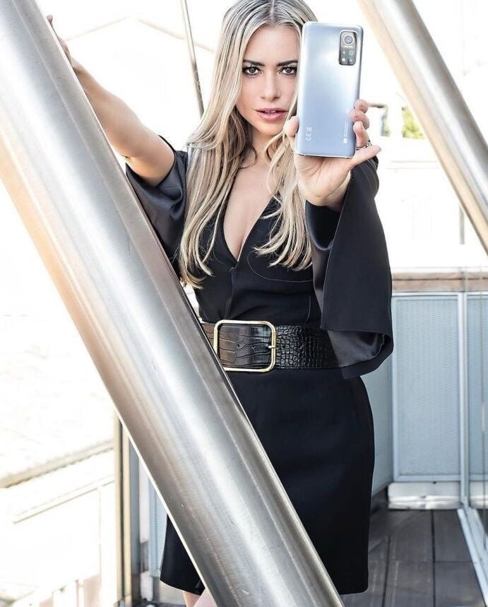 Martina Stella