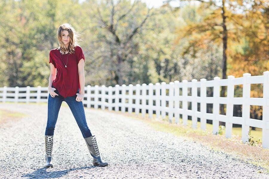 Sadie Robertson should be used so hard she can&;t walk