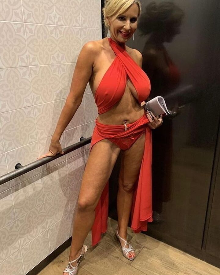 milf and gilf mix