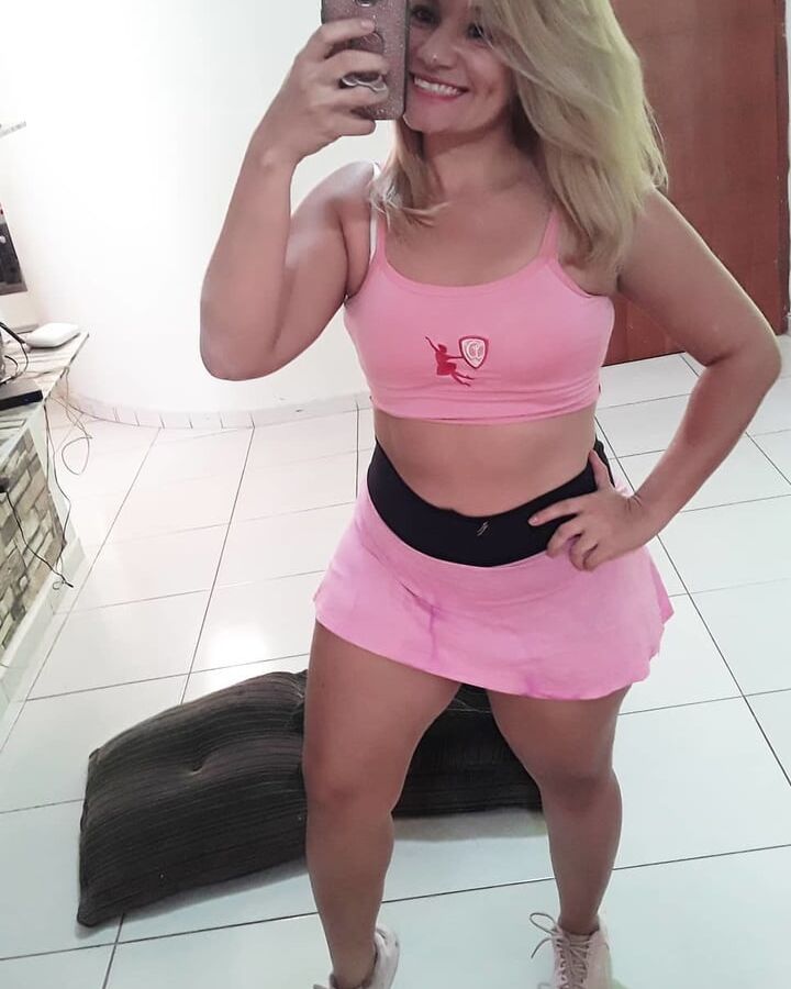 Coroa gostosa tezuda