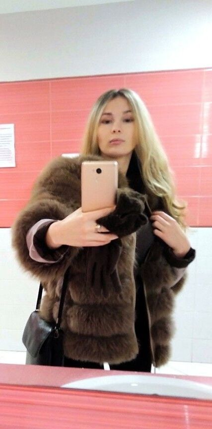 woman in fur coat