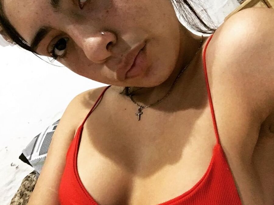 On Instagram- mileena_appril