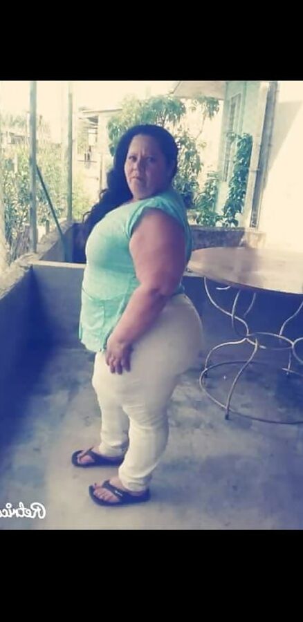 Esme nalgona madura