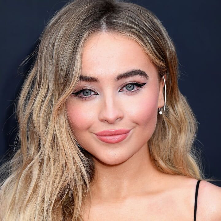 Celebrity Hot - Sabrina Carpenter