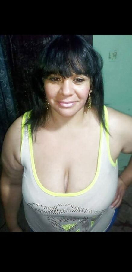 Esme nalgona madura