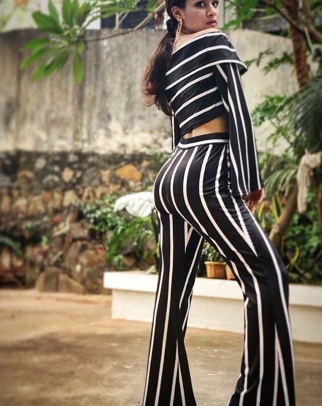 Avneet kaur sexy slut hot