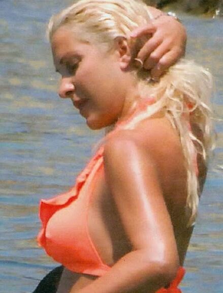 Greek Celebrity : Menegaki