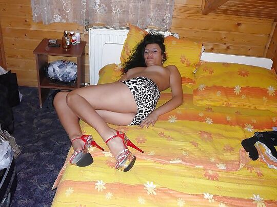 Horny milf wanting to fuck sons friends
