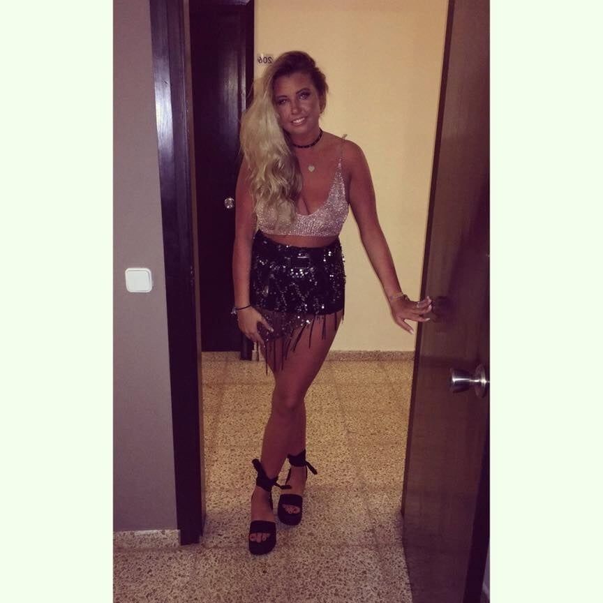 Stupid Chav Sluts- Amber Y