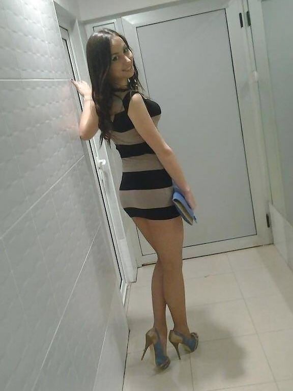 SHORT TIGHT DRESSES