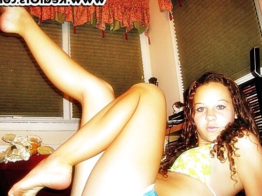 Cheap Slutty Amateur Cunts Wearing Bodystockings