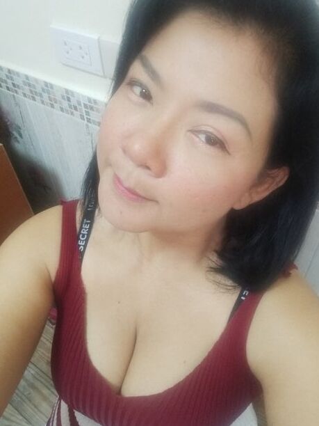 Her name is Nam Thai girl.