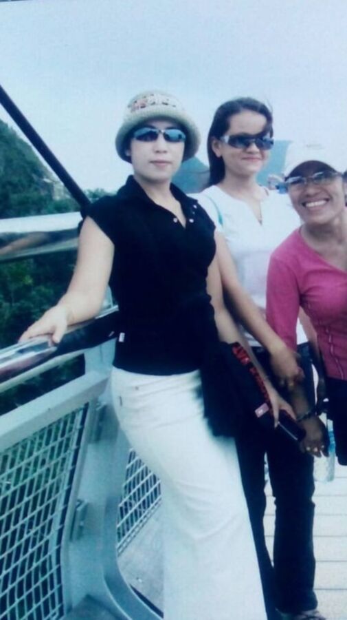 Malay MILF Chef Suhaila - Part