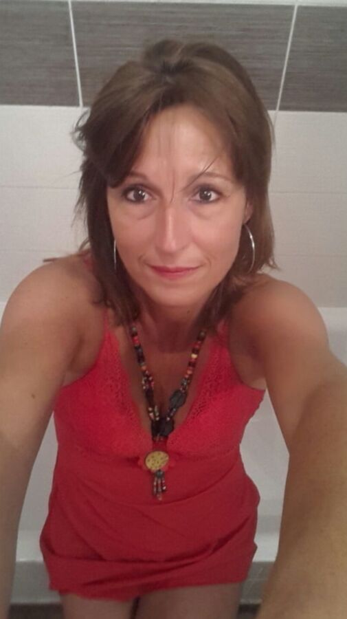 Hot milf posing
