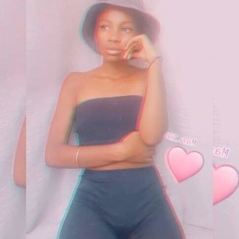 Curvy African amateur girls