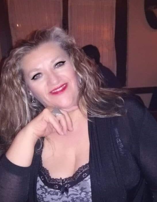 Greek Milf from social Media : Vagia