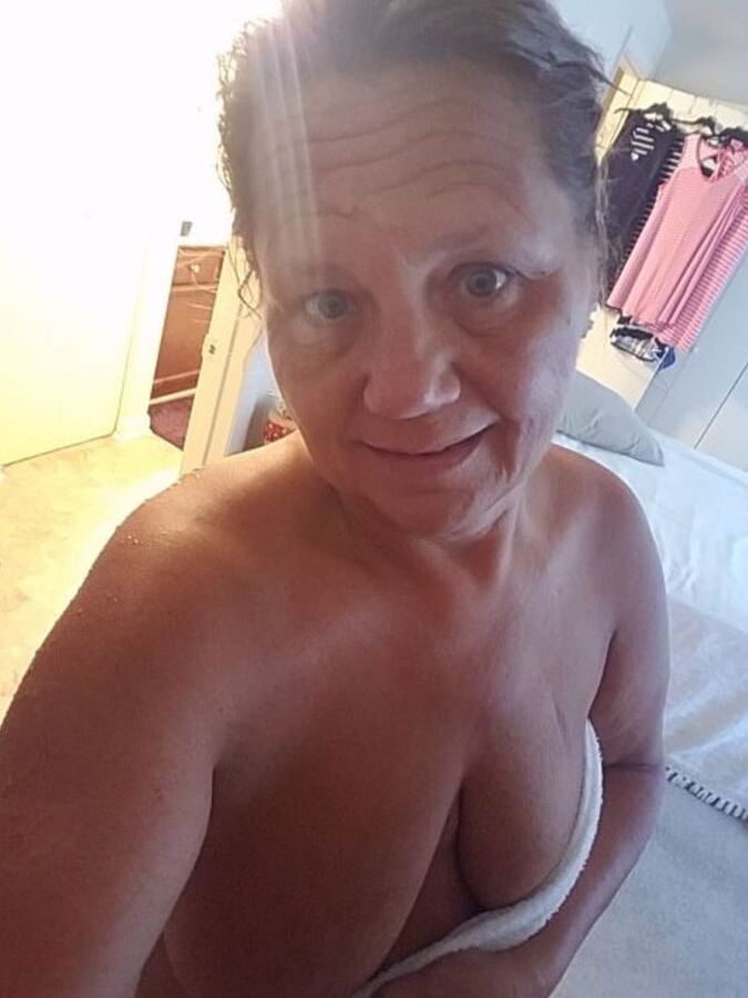Married women who give me their pussy