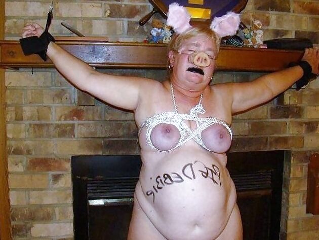 Some random Miss Piggy