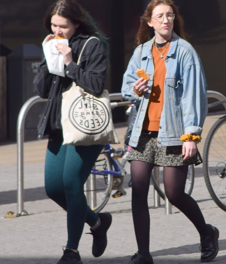 Street Pantyhose - UK Cunts in Tights