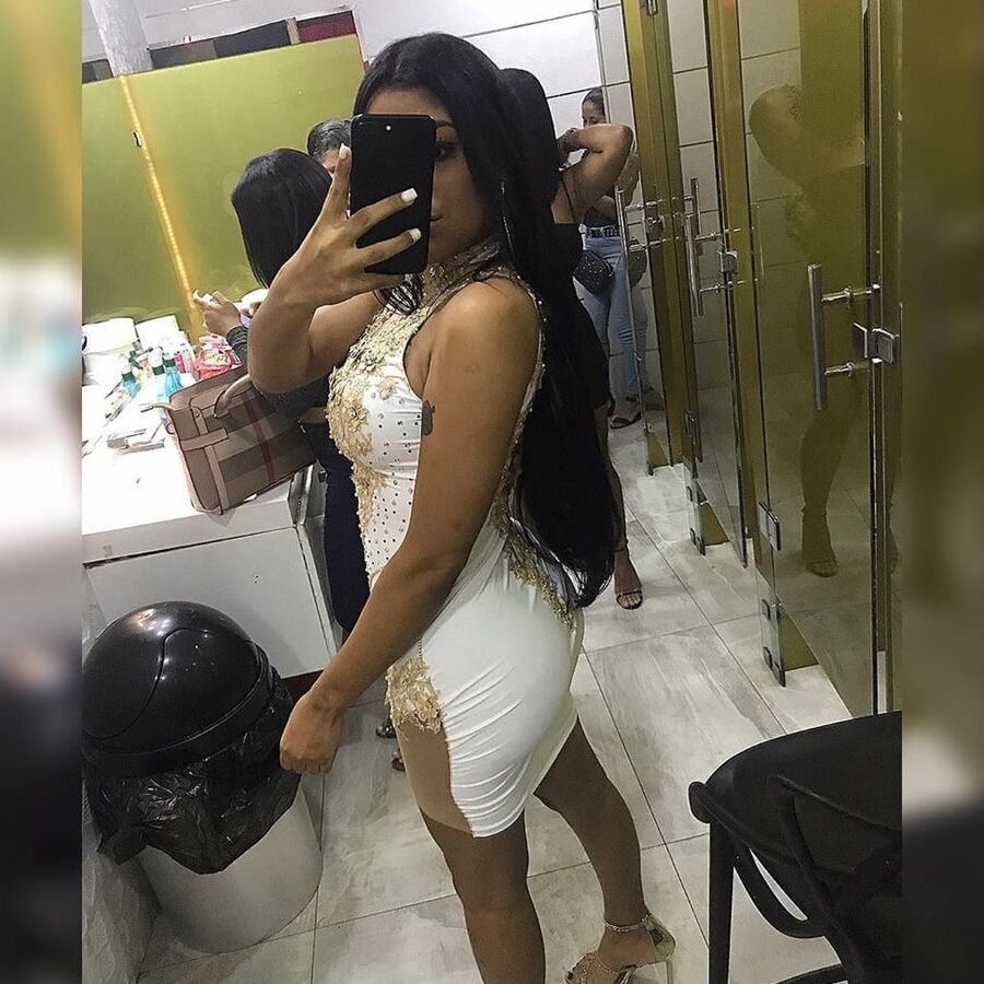 dominicana alguien tiene mas fotos