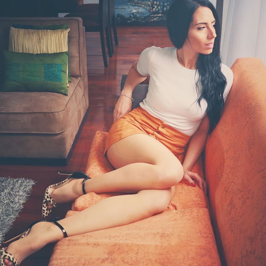 Lolobarrosm pantyhose stockings insta