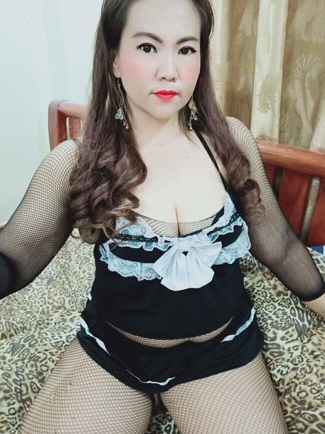 Gadis tetek besar Thailand