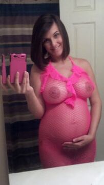 preggo liza top huge
