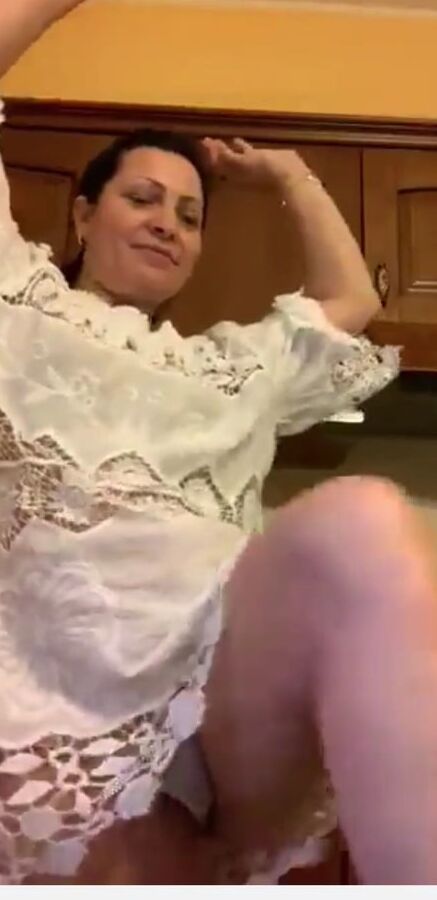 Flash boobs live facebook romanian