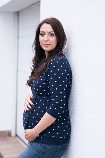 Pregnant MILF