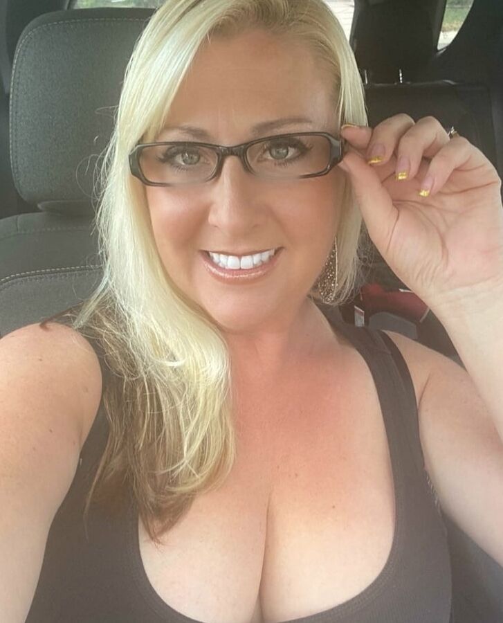 Horny Milf Marie