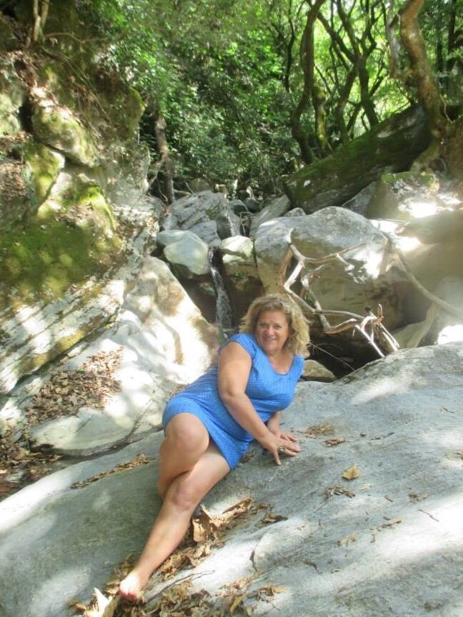 Greek Milf from social Media : Vagia