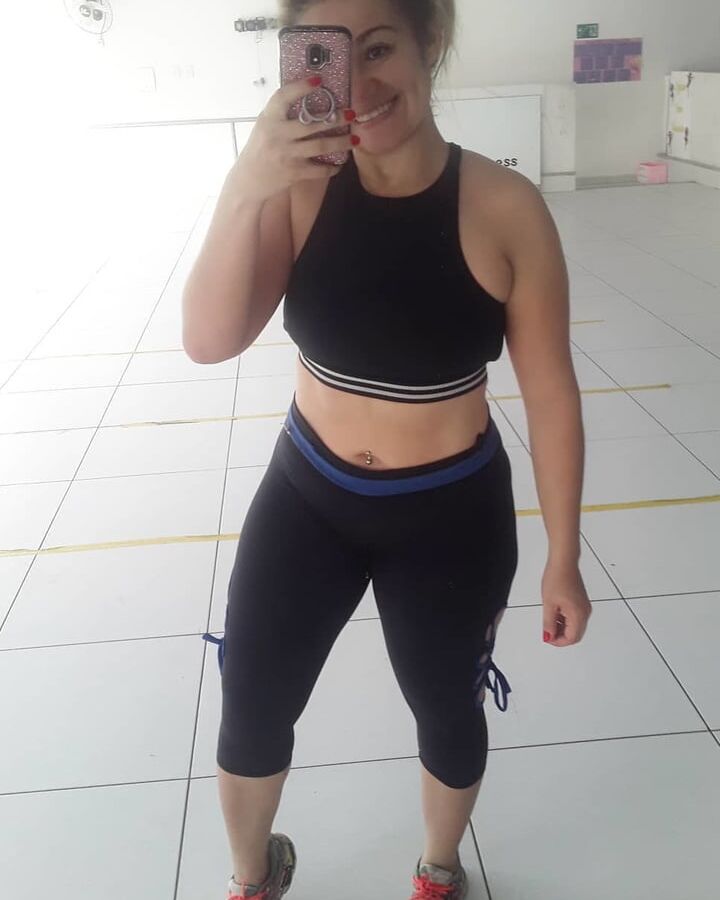 Coroa gostosa tezuda